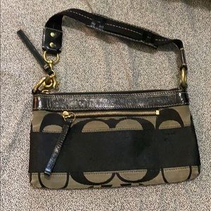 Coach little shoulder bag